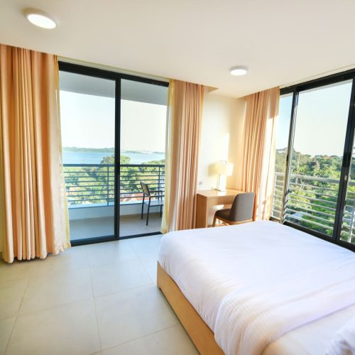 Guesthouses vs. Hotels in Uganda: Which Should You Choose?